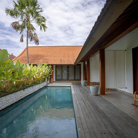 Rarama Living Studio Kerobokan Екстериор снимка